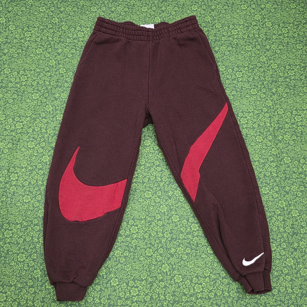 Nike Kids Black and Maroon Sweatpants Set - Picture 2 of 11